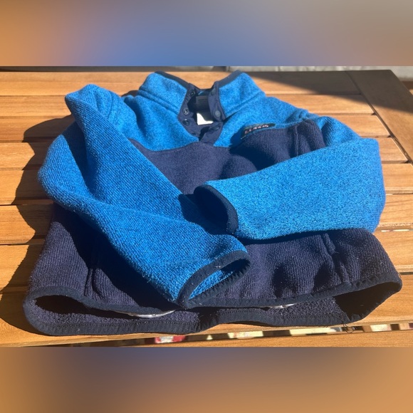 L.L. Bean blue and navy kids pullover sweater size 5-6. - Picture 2 of 5